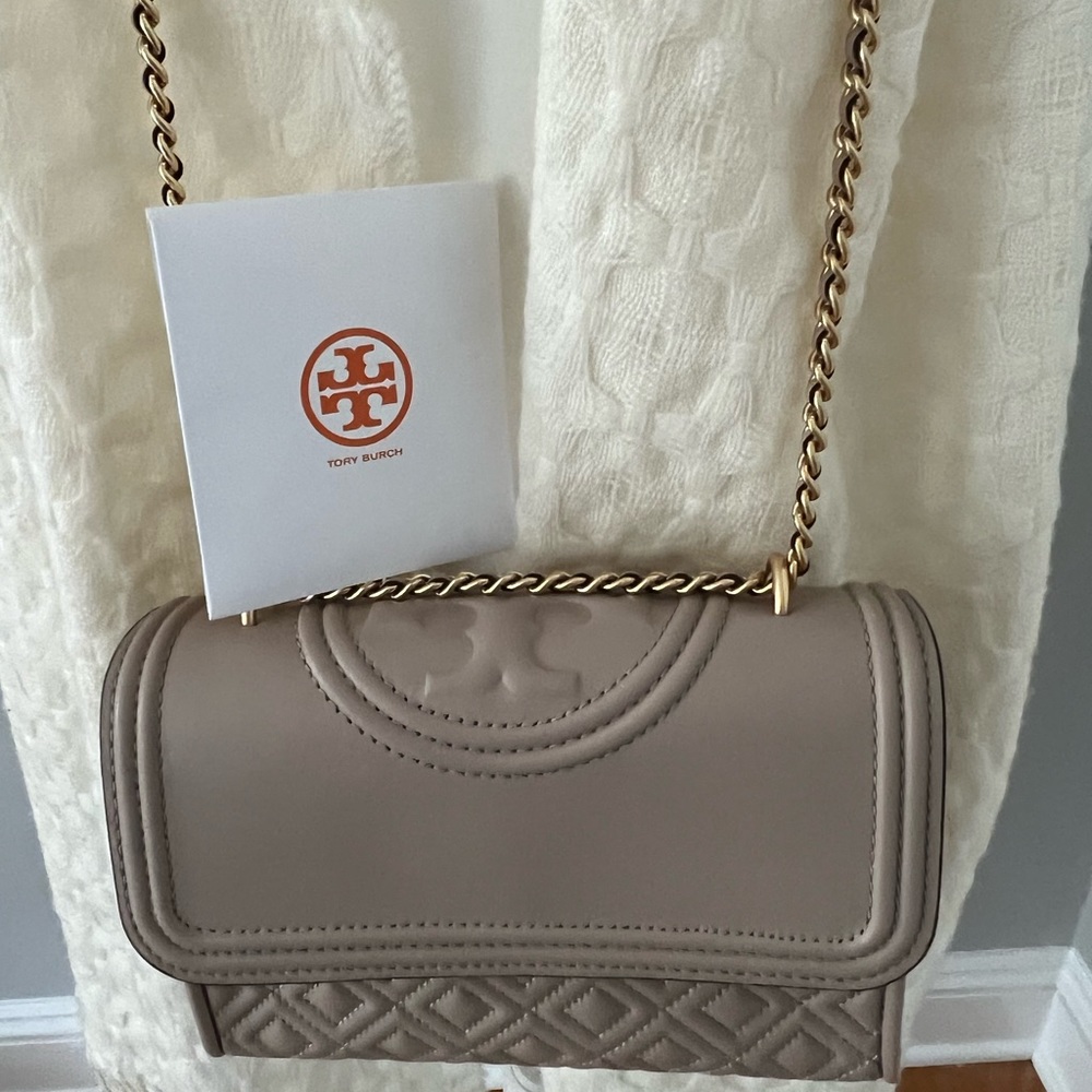 NWT Tory Burch Tan Crossbody handbag